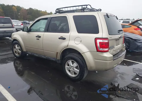 2011 Ford Escape Xlt from USA, damaged, VIN 1FMCU0D71BKB54230